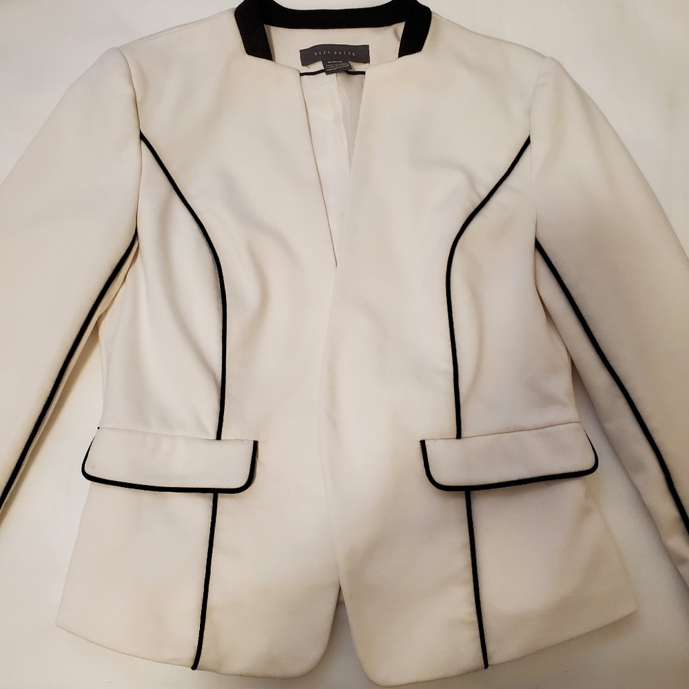 Suzy shier Medium white blazer jacket with black piping - Picture 2 of 5